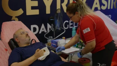 Adana AK Parti ve Türk Kızılaydan Ortak Kan Bağışı Kampanyası