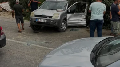 Adana Kozan ilçesinde trafik kazası sonucu iki kişi yaralandı