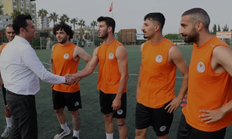 Akdeniz Kaymakamı Beşikci'den Belediyespor'a Yeni Sezon Ziyareti