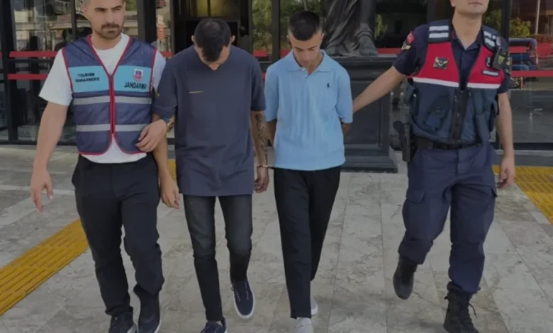 Alanya'da iş yeri hırsızlığına karışan 2 kişi tutuklandı