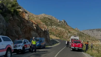 Alanya'da motosiklet uçuruma yuvarlandı bir kişi hayatını kaybetti