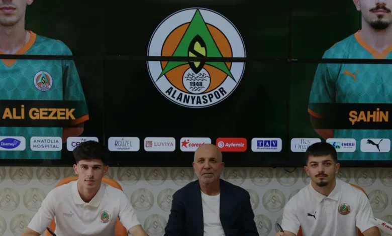 Alanyaspor Baran Ali Gezek ve Şahin Dik ile kadrosunu güçlendirdi
