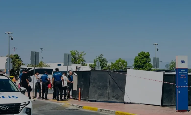 Antalya Havalimanı Terminalinde Silahlı Saldırı Bir Can Aldı
