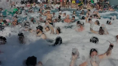 Antalya Manavgat Otellerinde Köpük Partisi ile Serinlik