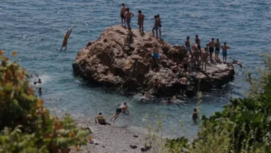 Antalya Sahillerinde Aşırı Sıcak Alarmı