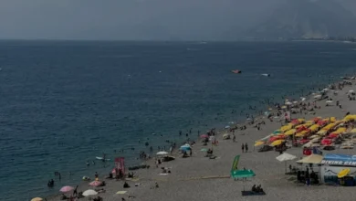 Antalya Sahillerinde Aşırı Sıcak ve Nem Yoğunluğu