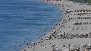 Antalya Sahillerinde Termometreler 38 Dereceyi Gördü