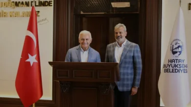 Binali Yıldırım Hatay Valiliği ve Büyükşehir Belediyesini Ziyaret Etti