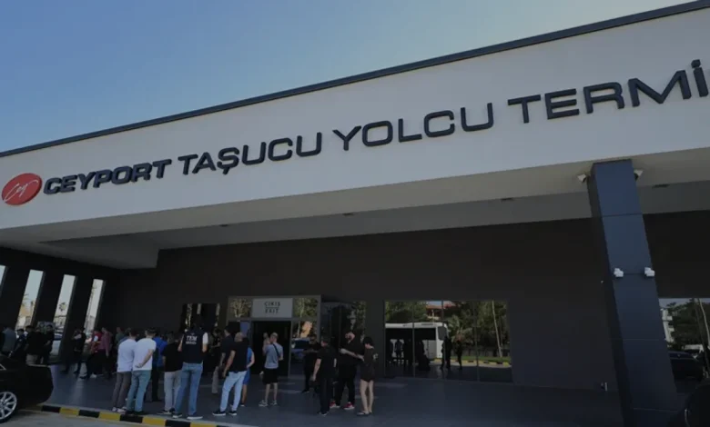 Girne Açıklarında Yolcu Gemisi Alabora Oldu Taşucu Limanında Hareketlilik