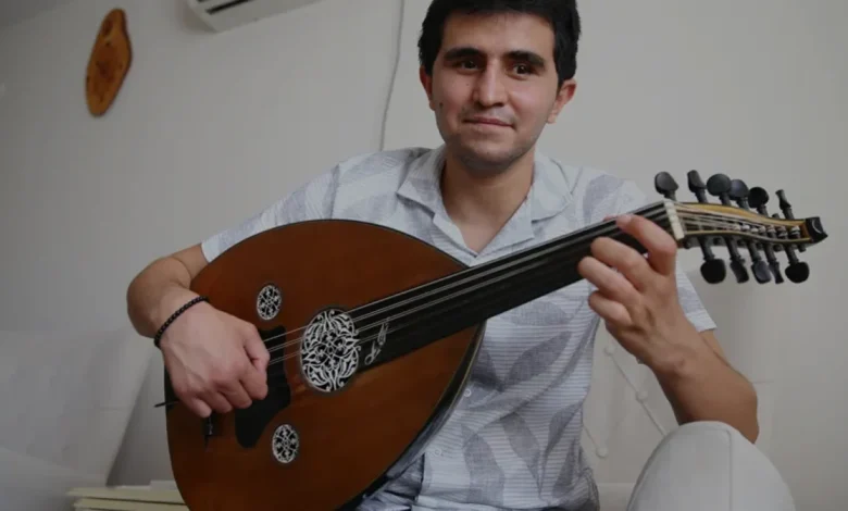 Görme Engelli İki Kardeş Aile Desteğiyle Üniversiteli Oldu