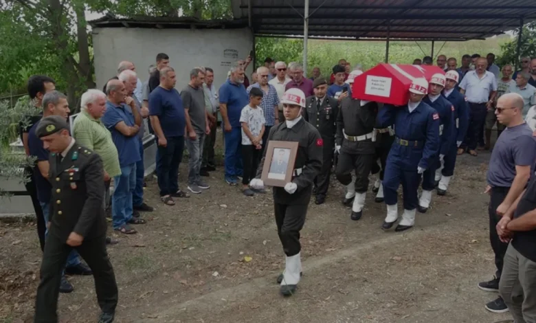 Hakkari Derecik'te Feci Kaza Uzman Çavuş Kasım Yurt Hayatını Kaybetti