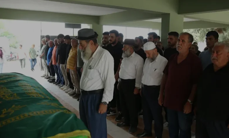 Hatay Erzin yolundaki trafik kazasında yaşamını yitiren Mert Aysüt defnedildi