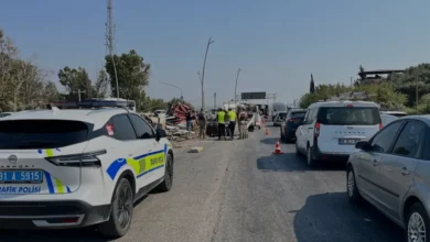 Hatay Kırıkhan Yolunda Feci Kaza Tır Sürücüsü Ağır Yaralandı