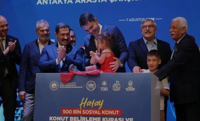 Hatay Konut Belirleme Kurası ve Arasta Çarşısı Anahtar Teslimi Yapıldı