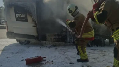 Hatay Samandağda Panelvan Tipi Araç Alevlere Teslim Oldu