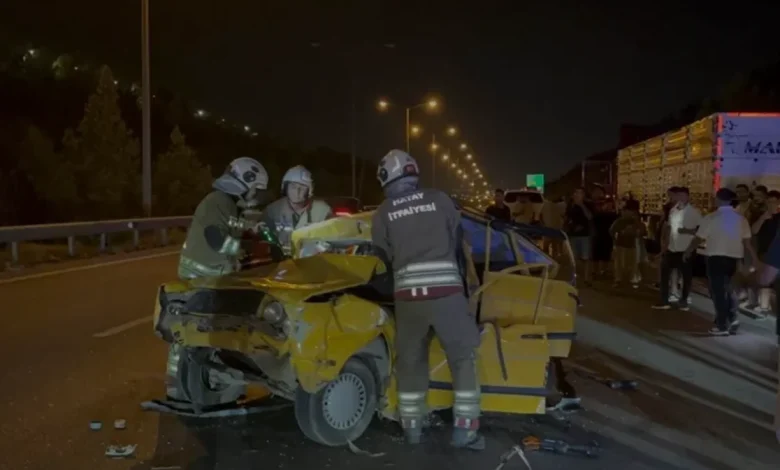 İskenderun otoyolunda zincirleme trafik kazası 1 ölü 4 yaralı
