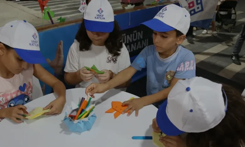 Kahramanmaraş Ağustos Fuarı Çocuklara Origami Sanatını Öğretiyor
