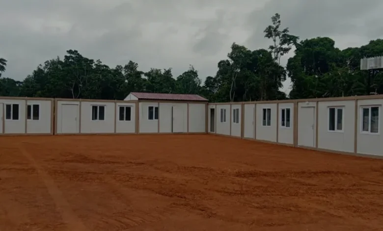 Karmod Gabon manganez maden sahasına modüler yapılar kurdu