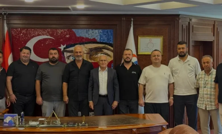 Kumluca Belediyespor Teknik Direktörlüğüne Nihat Arı Getirildi
