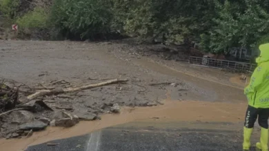Mersin Anamur Gazipaşa kara yolu heyelan nedeniyle kapandı