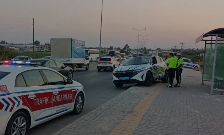 Mersin Silifke'de Trafik Işığı İhlali Zincirleme Kazaya Yol Açtı
