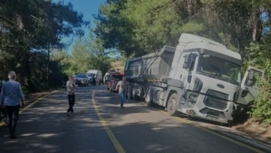 Osmaniye Kadirli kara yolunda trafik kazası 1 polis memuru hayatını kaybetti