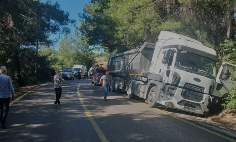 Osmaniye Kadirli kara yolunda trafik kazası 1 polis memuru hayatını kaybetti