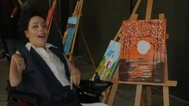 Serebral palsili Damla Kaya ilk kişisel sergisini açtı
