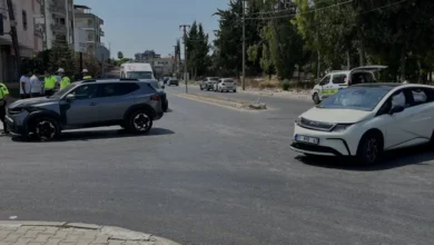 Tarsus Cumhuriyet Mahallesinde Trafik Kazası 3 Yaralı