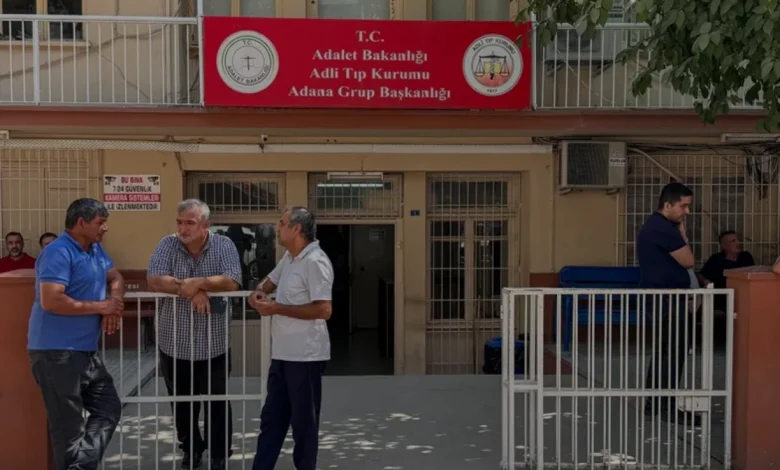Adana Ceyhan'da eski eş cinayeti sonrası cenaze töreni yapıldı