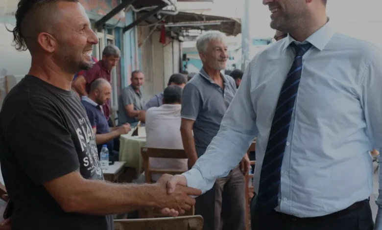 Akdeniz Belediye Başkan Vekili Murat Beşikci Karaduvar Mahallesini Ziyaret Etti