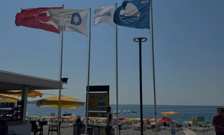 Antalya 232 Plajla Mavi Bayrak Ödülünde Dünya Lideri Oldu