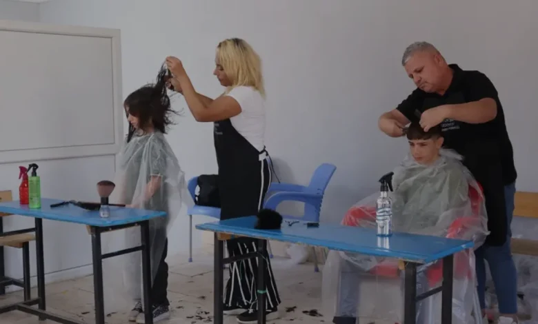 Antalya Büyükşehir Belediyesi Mobil Kuaför Tırı Hizmetlerini Kırsala Taşıdı