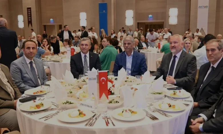 Bakan Yardımcısı Alpaslan Antalya Turizm Sektörüyle Buluştu