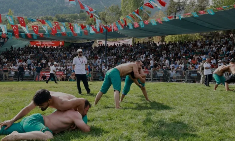 Kahramanmaraşta 3 Kertmen Karakucak ve Şalvar Güreşi Festivali Coşkusu