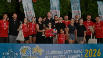 Kumluca 30 Ağustos Zafer Kupası Plaj Voleybolu Turnuvası Sonuçlandı