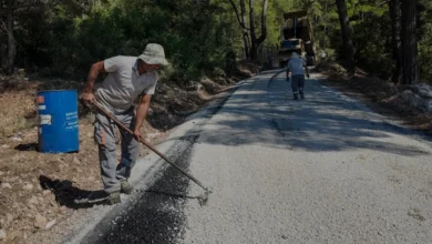 Kumluca Altınyaka Mahallesinde 15 Kilometrelik Asfalt Çalışması