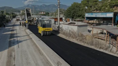 Kumluca Belediyesi Atatürk Caddesinde Asfalt Çalışmalarını Tamamladı