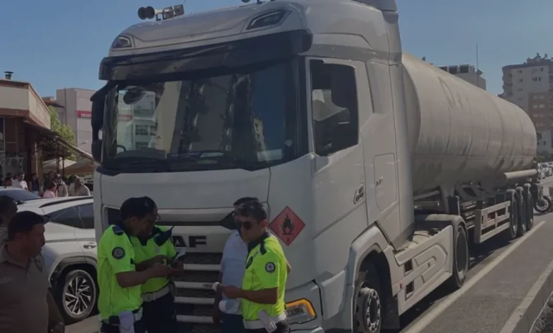 Mersin Erdemli ilçesinde tanker kazası bir can aldı