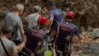 Osmaniye Bahçe ilçesinde otomobil uçuruma yuvarlandı