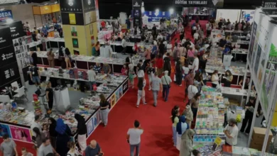 16 Antalya Kitap Fuarı 1 Milyonun Üzerinde Ziyaretçiyle Tamamlandı