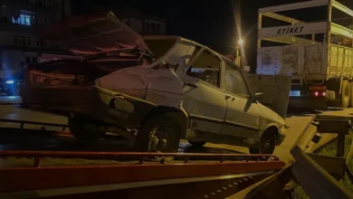 Antalya Serik ilçesinde trafik kazası 3 kişi yaralandı