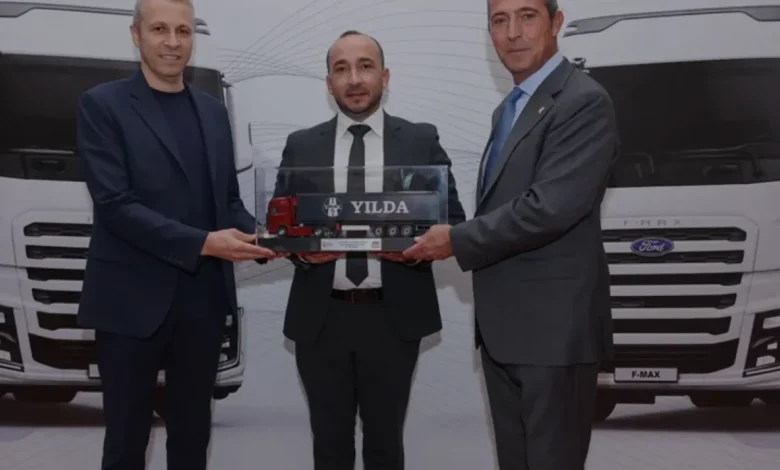 Ford Trucks Yılda Şirketler Grubuna 101 Adet Araç Teslim Etti