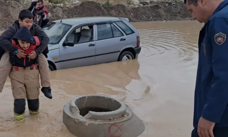 Hatay Antakya'da Şiddetli Sağanak Hayatı Durma Noktasına Getirdi