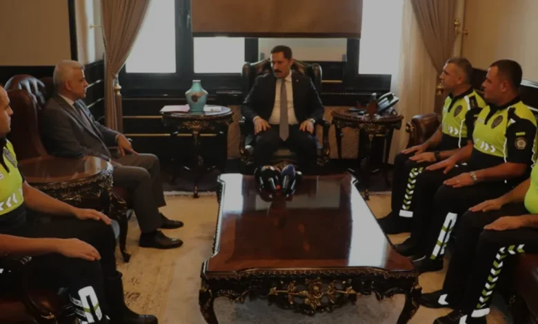 Hatay Valisi Mustafa Masatlı Görevlerinde Üstün Başarı Gösteren Polisleri Ödüllendirdi