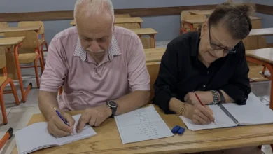 Hatayda 73 Yaşındaki Çift Damatlarının Desteğiyle Okuma Yazma Öğreniyor