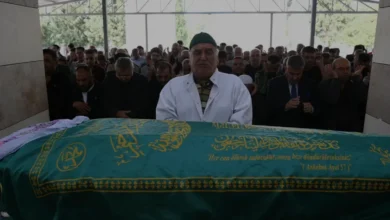 Hatayda Hemzemin Geçit Kazasında Hayatını Kaybeden Kadın Defnedildi