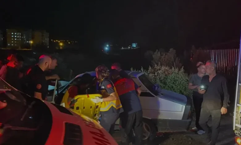 Kadirli ilçesinde trafik kazası sürücü ağır yaralandı