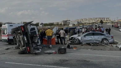 Kahramanmaraş Afşin yolunda trafik kazası 1 ölü 7 yaralı