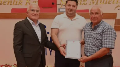 Kumluca Belediyesi Olimpos Bölgesinde Tapuları Teslim Etti